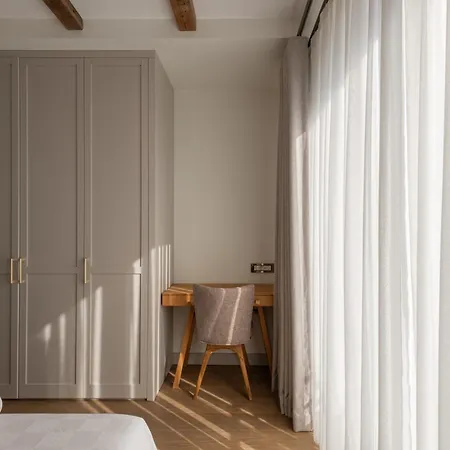 Mimosa Mansions Vilă