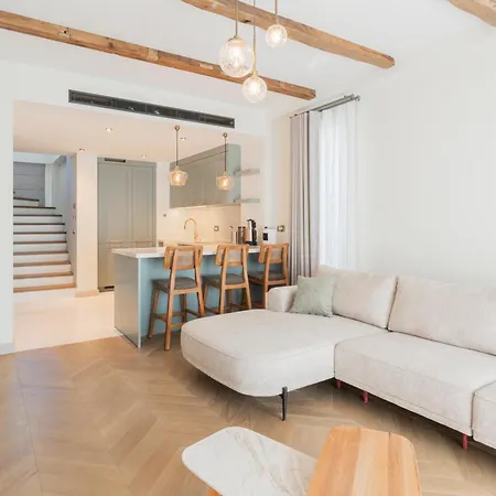 Mimosa Mansions Vilă *