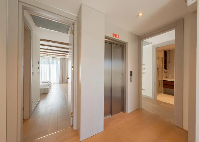 Mimosa Mansions בודרום